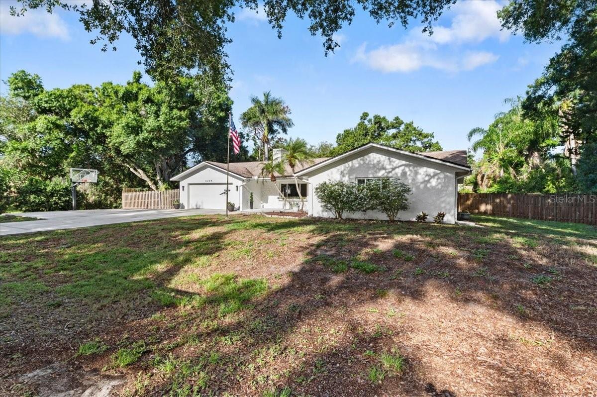 4204 PINE MEADOW TER, SARASOTA, FL, 34233