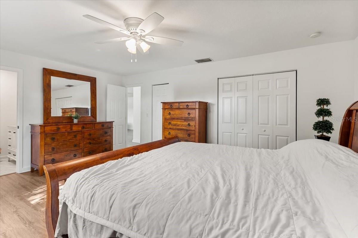 4204 PINE MEADOW TER, SARASOTA, FL, 34233