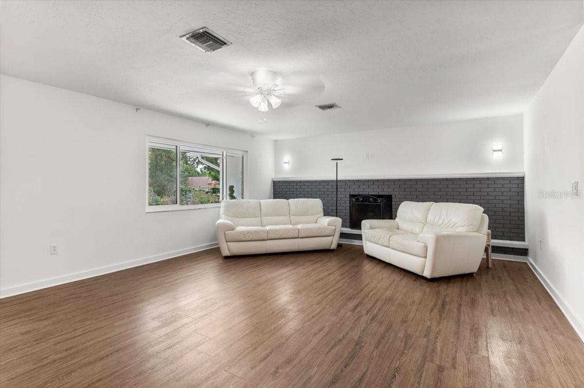 4204 PINE MEADOW TER, SARASOTA, FL, 34233