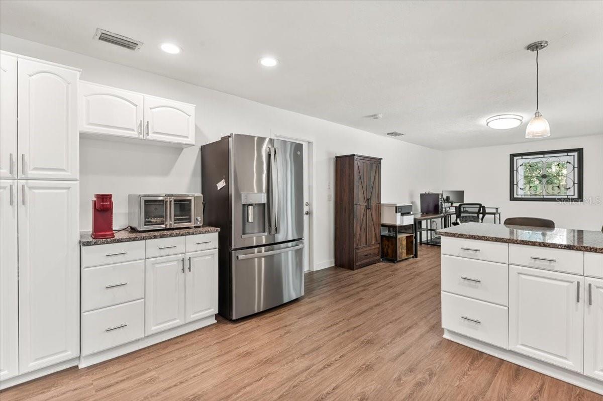 4204 PINE MEADOW TER, SARASOTA, FL, 34233