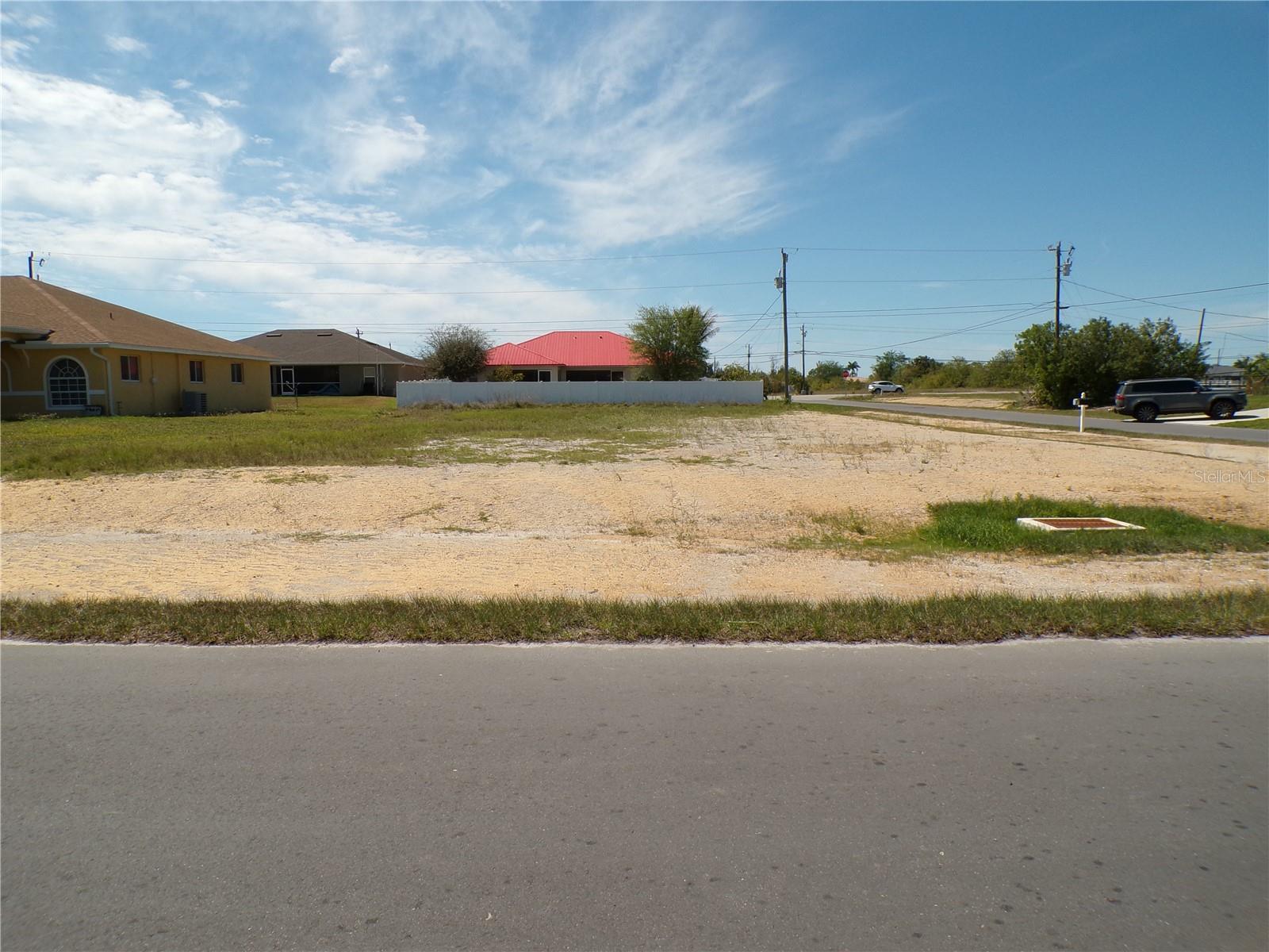 1910 NE 8TH PL, CAPE CORAL, FL, 33909