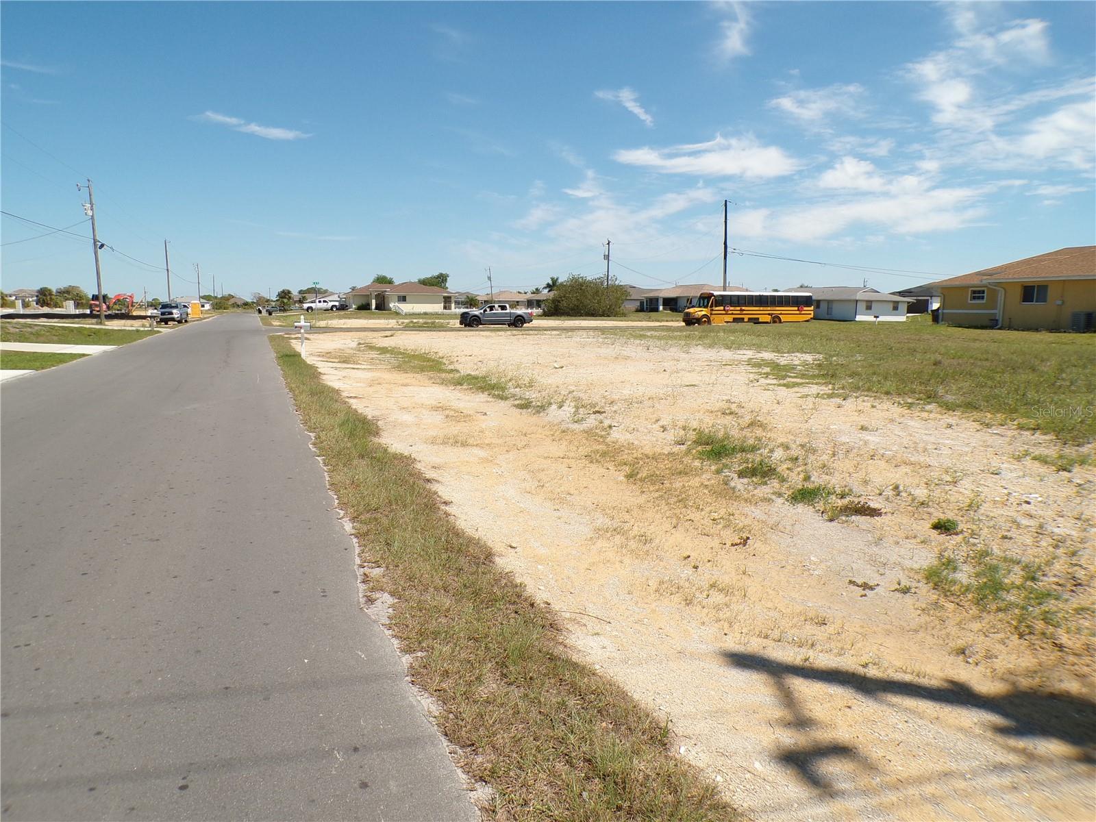 1910 NE 8TH PL, CAPE CORAL, FL, 33909