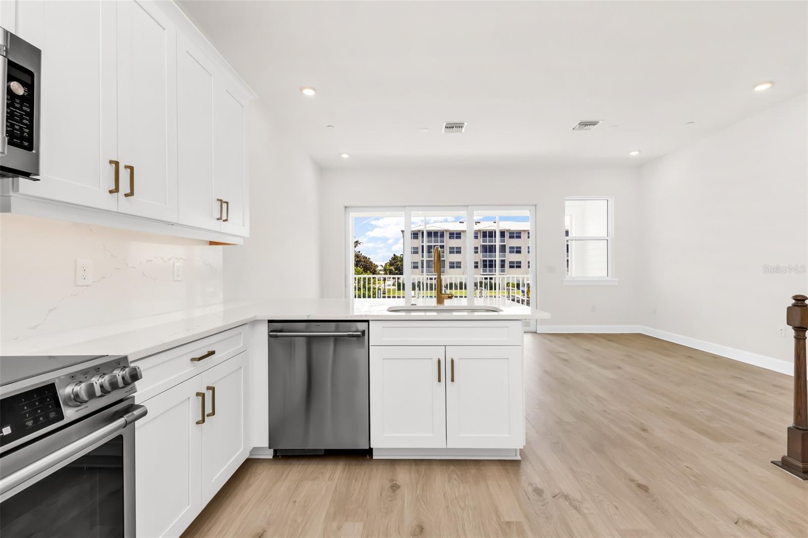 1617 SEAHAVEN DR #505, PUNTA GORDA, FL, 33950