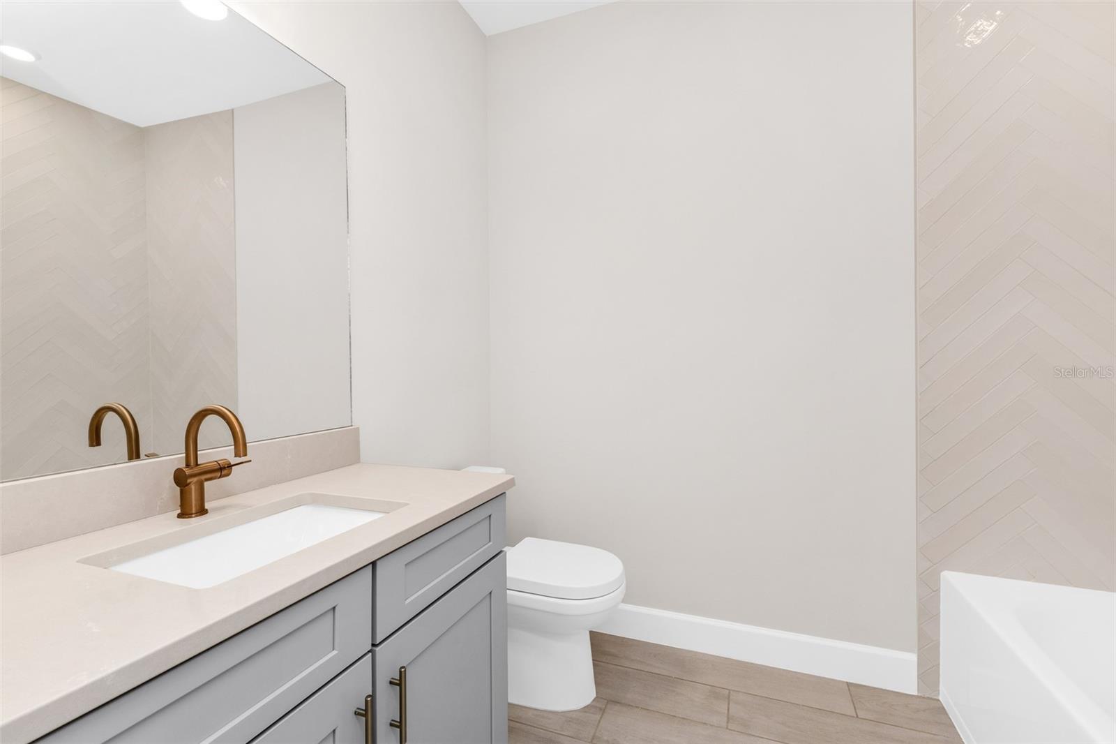 1617 SEAHAVEN DR #506, PUNTA GORDA, FL, 33950