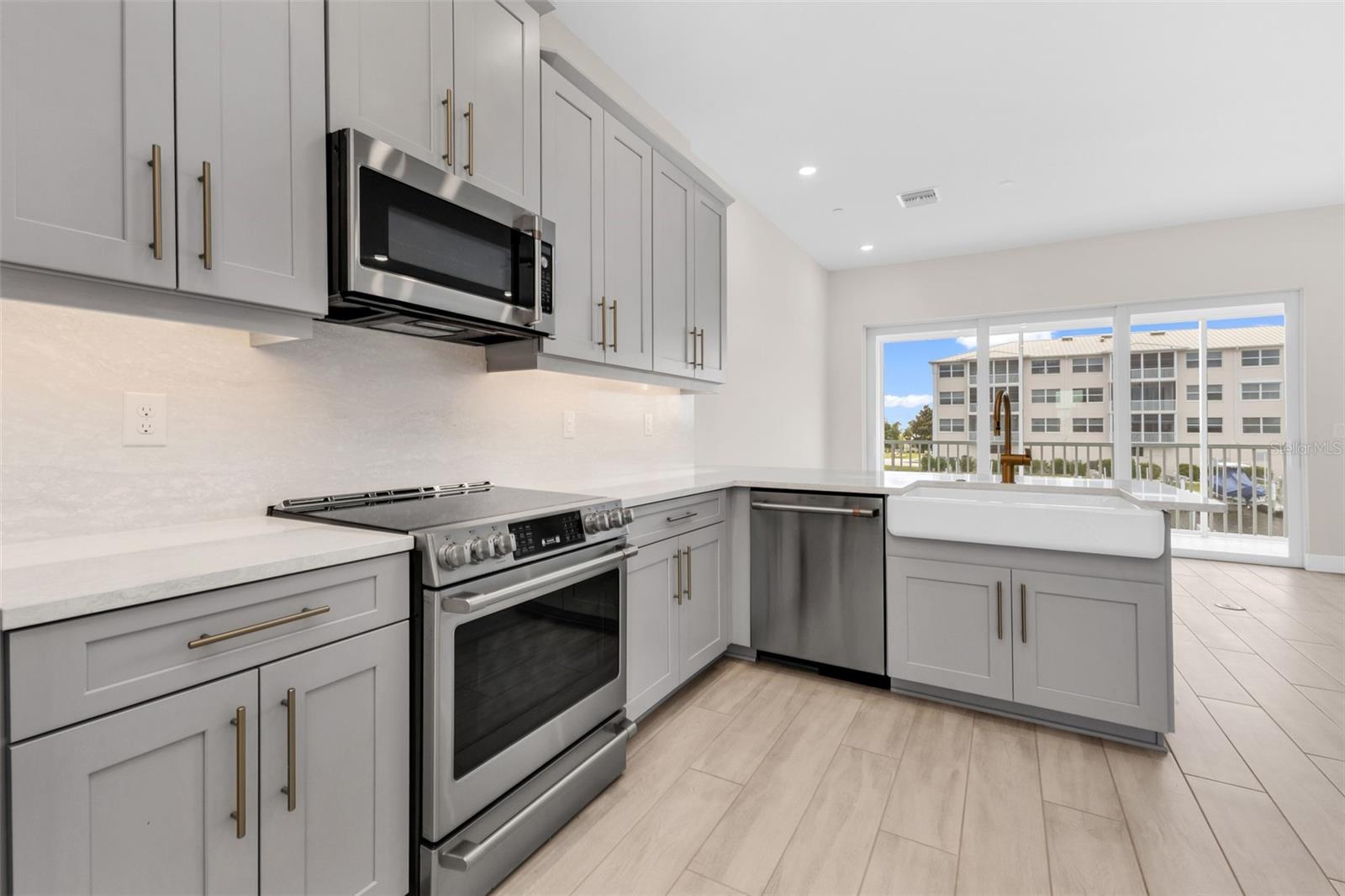 1617 SEAHAVEN DR #506, PUNTA GORDA, FL, 33950