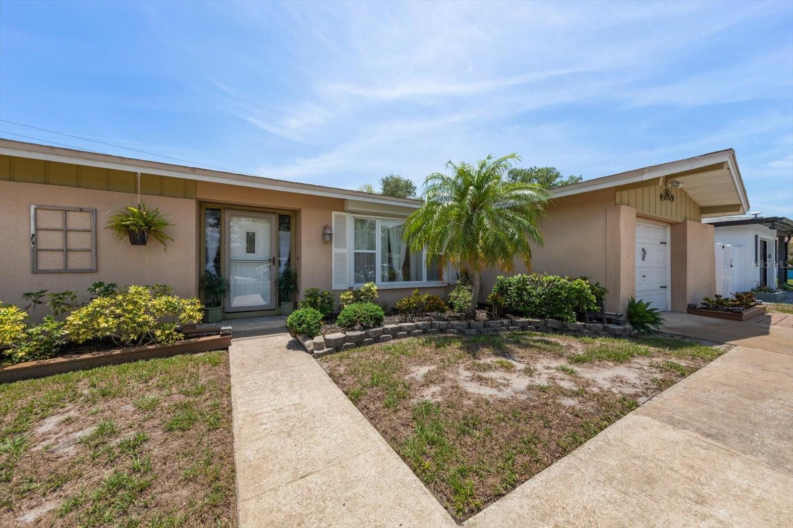 13720 94TH AVE, SEMINOLE, FL, 33776