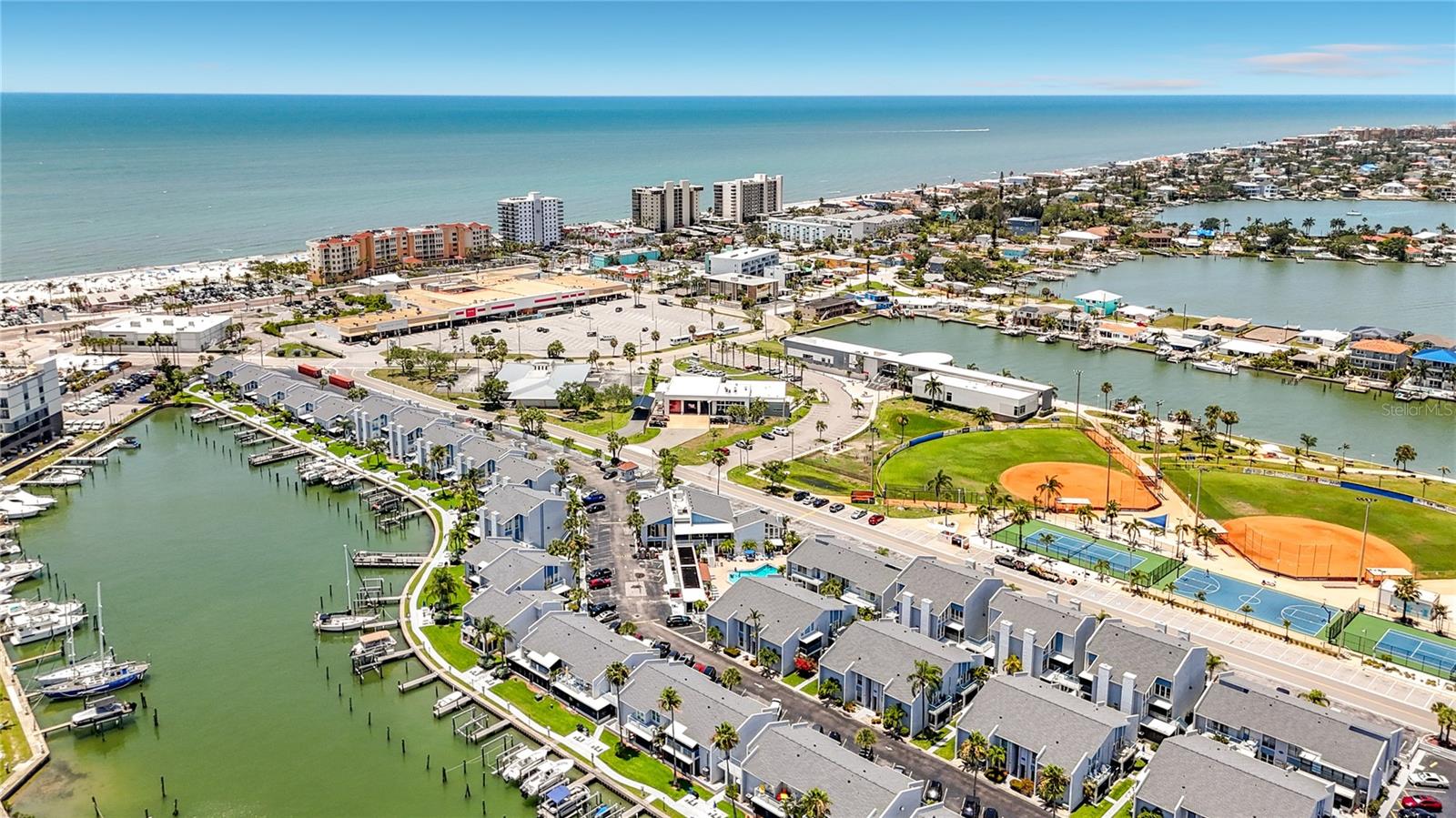 245 MEDALLION BLVD #G, MADEIRA BEACH, FL, 33708