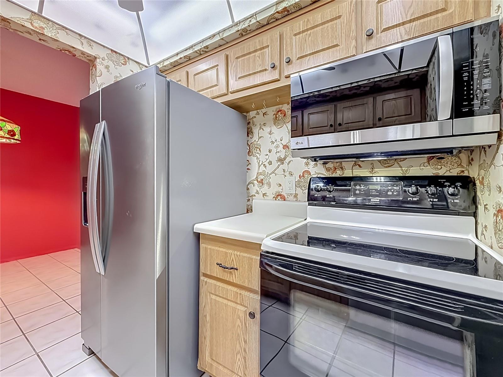 245 MEDALLION BLVD #G, MADEIRA BEACH, FL, 33708