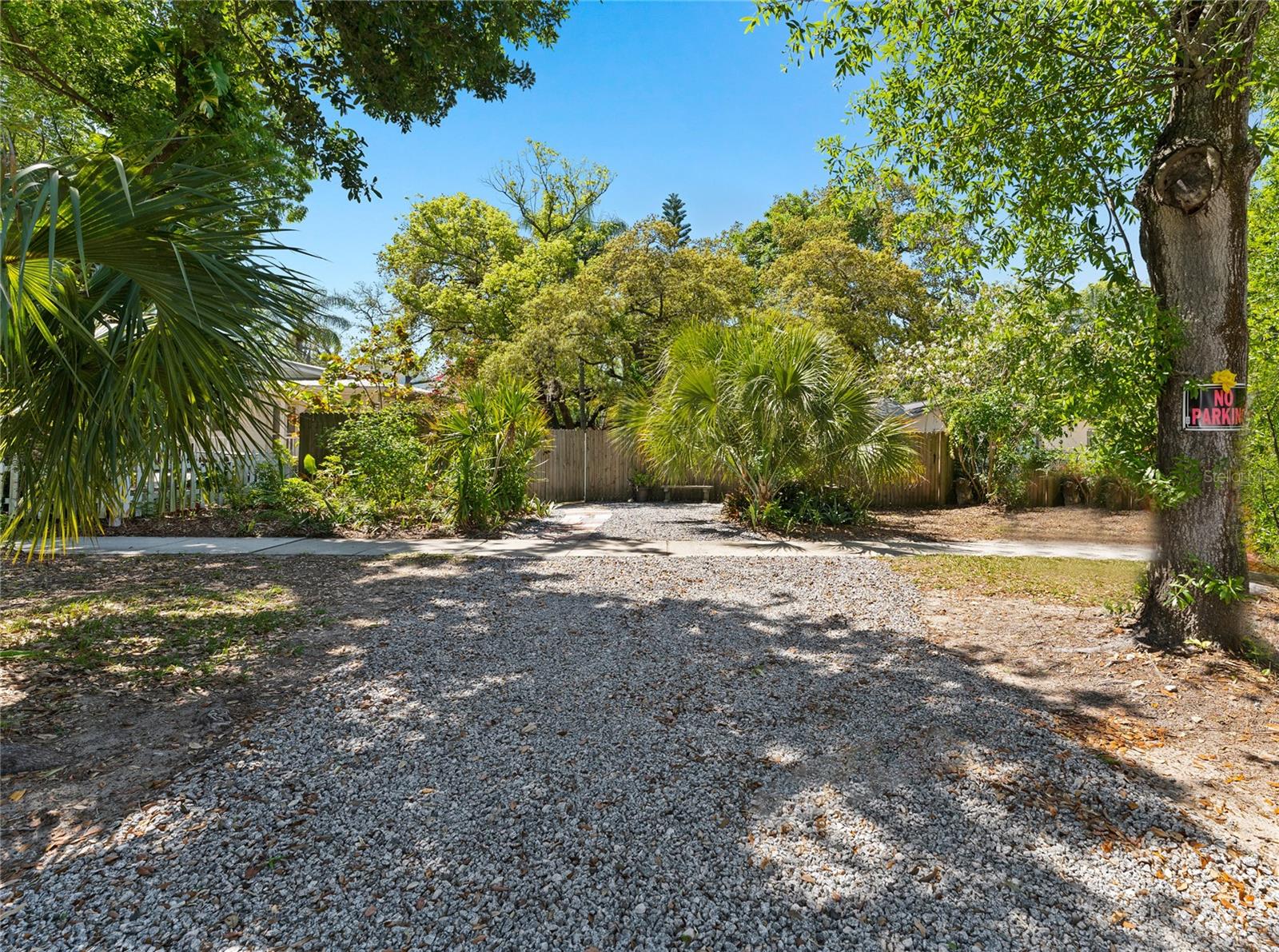 515 CRYSTAL BEACH AVE, CRYSTAL BEACH, FL, 34681