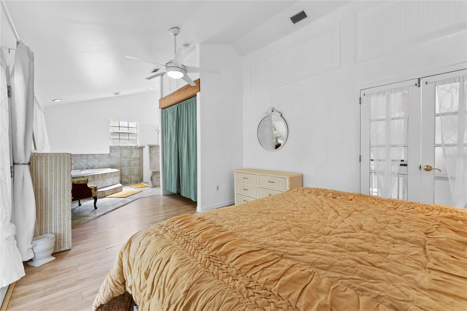 515 CRYSTAL BEACH AVE, CRYSTAL BEACH, FL, 34681