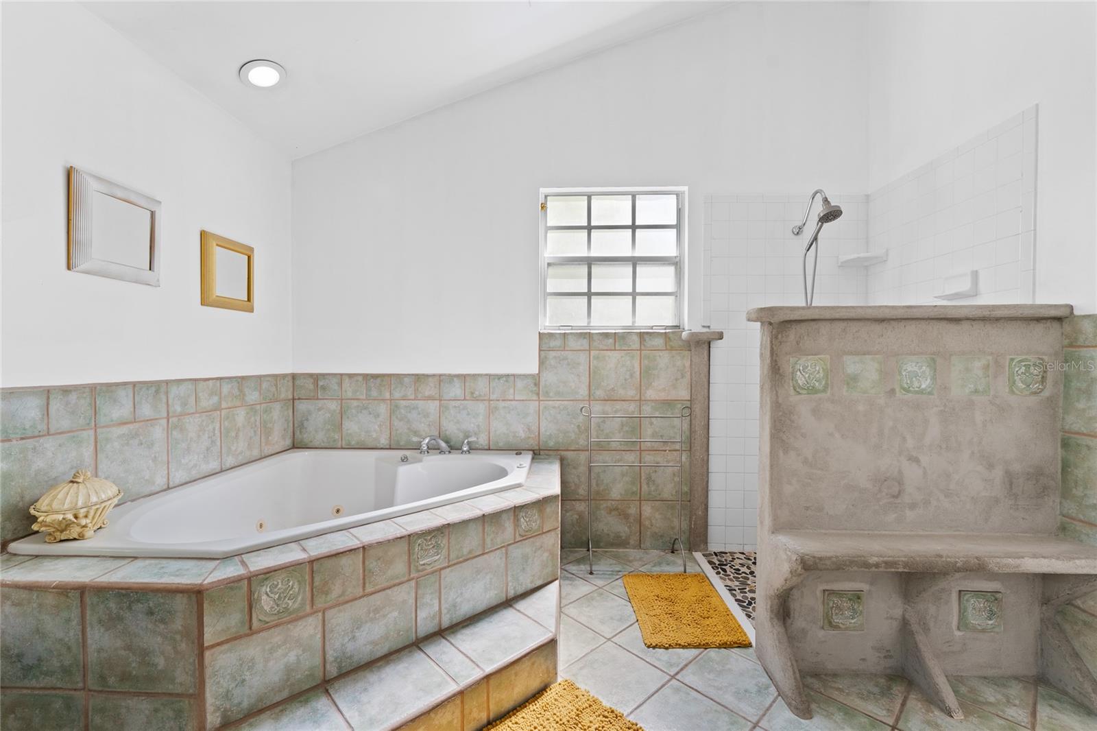 515 CRYSTAL BEACH AVE, CRYSTAL BEACH, FL, 34681