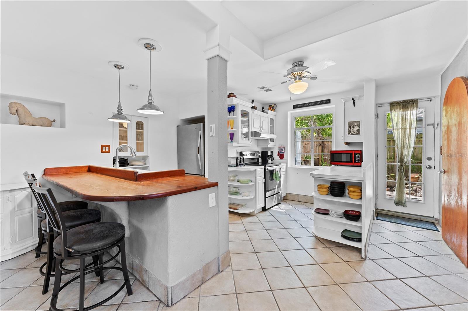 515 CRYSTAL BEACH AVE, CRYSTAL BEACH, FL, 34681