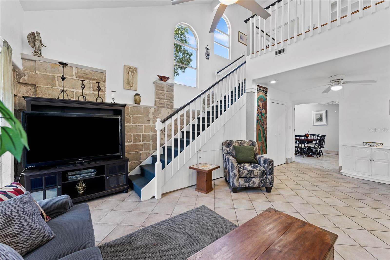 515 CRYSTAL BEACH AVE, CRYSTAL BEACH, FL, 34681
