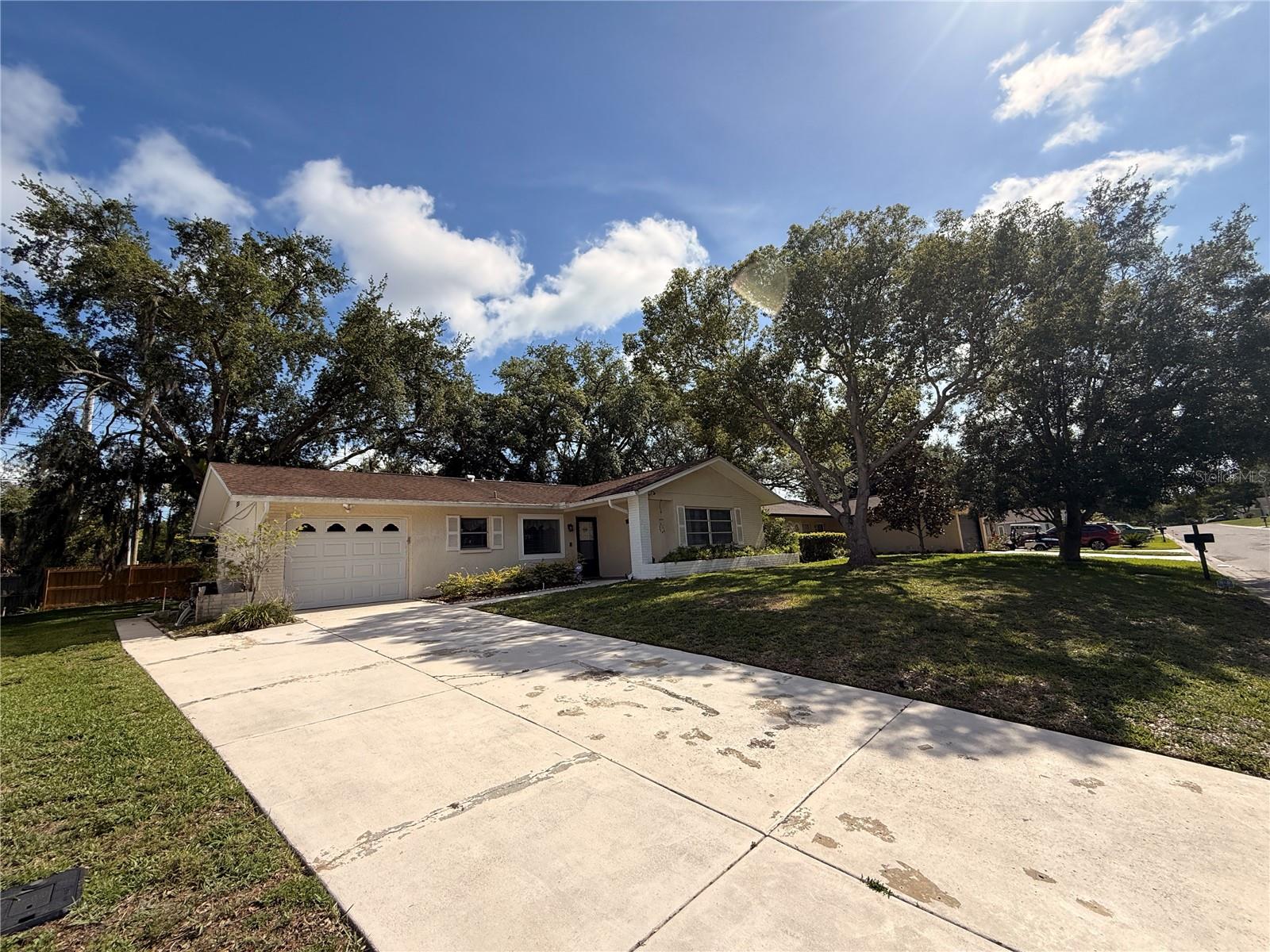 8634 WINDING WOOD DR, PORT RICHEY, FL, 34668
