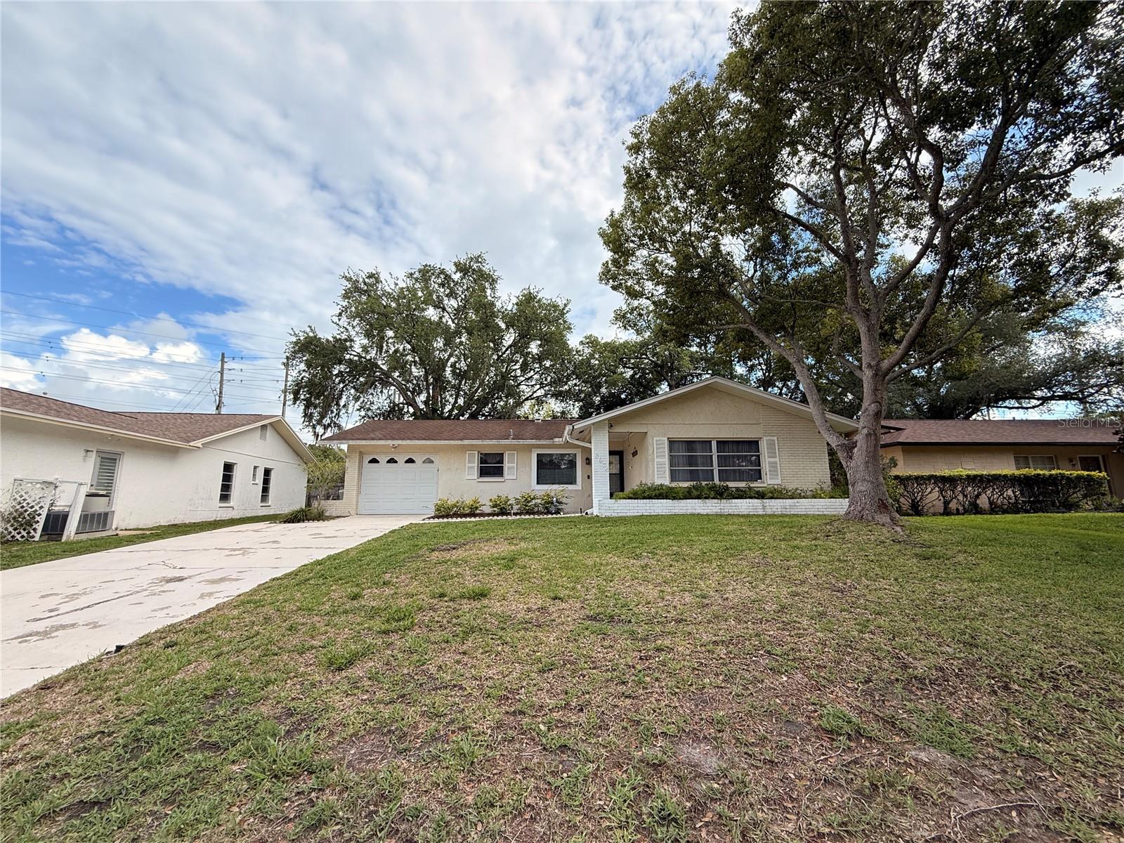8634 WINDING WOOD DR, PORT RICHEY, FL, 34668