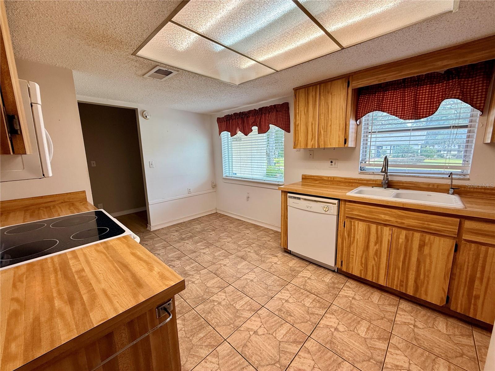 8634 WINDING WOOD DR, PORT RICHEY, FL, 34668