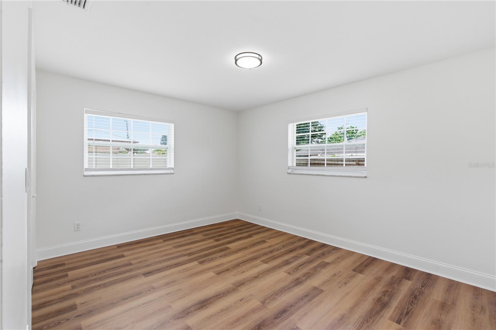1656 WEBB DR, CLEARWATER, FL, 33755