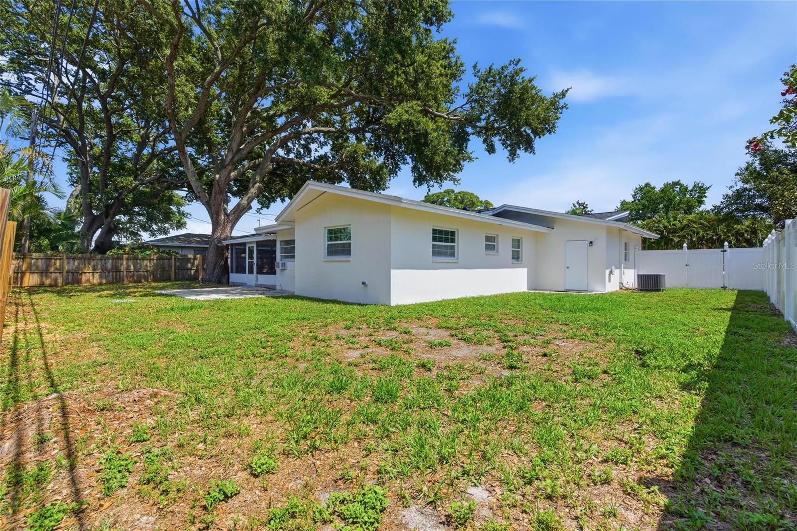 1656 WEBB DR, CLEARWATER, FL, 33755