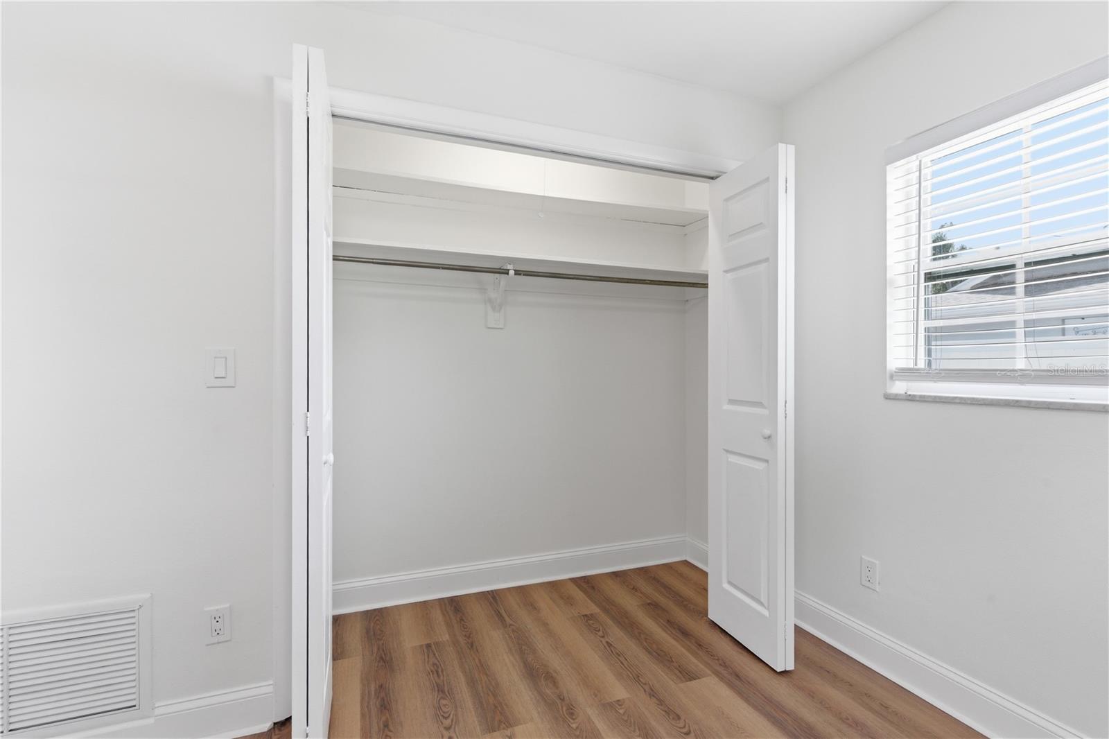 1656 WEBB DR, CLEARWATER, FL, 33755