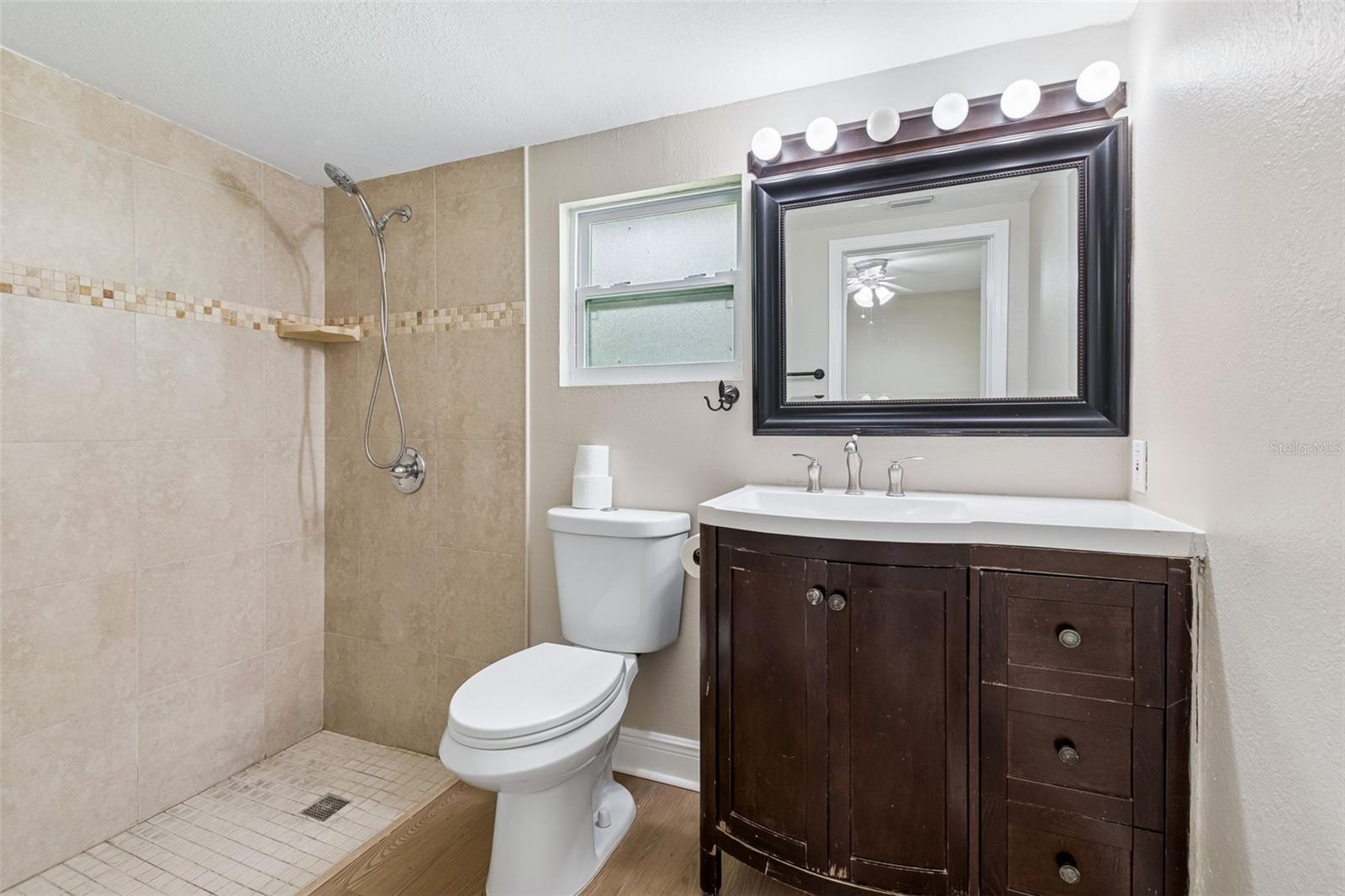 2120 W CLIFTON ST, TAMPA, FL, 33603