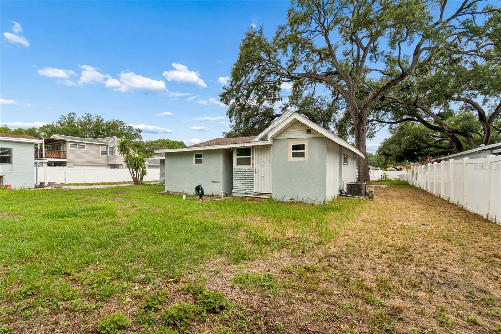2120 W CLIFTON ST, TAMPA, FL, 33603