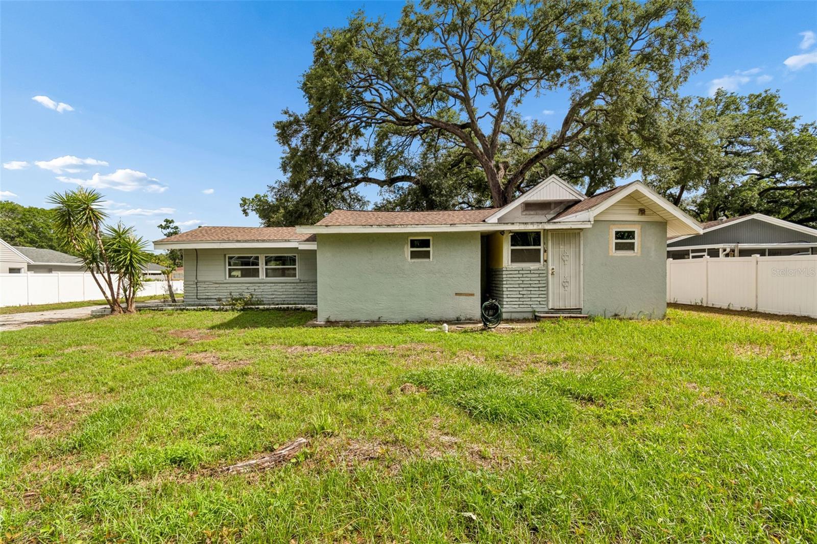 2120 W CLIFTON ST, TAMPA, FL, 33603
