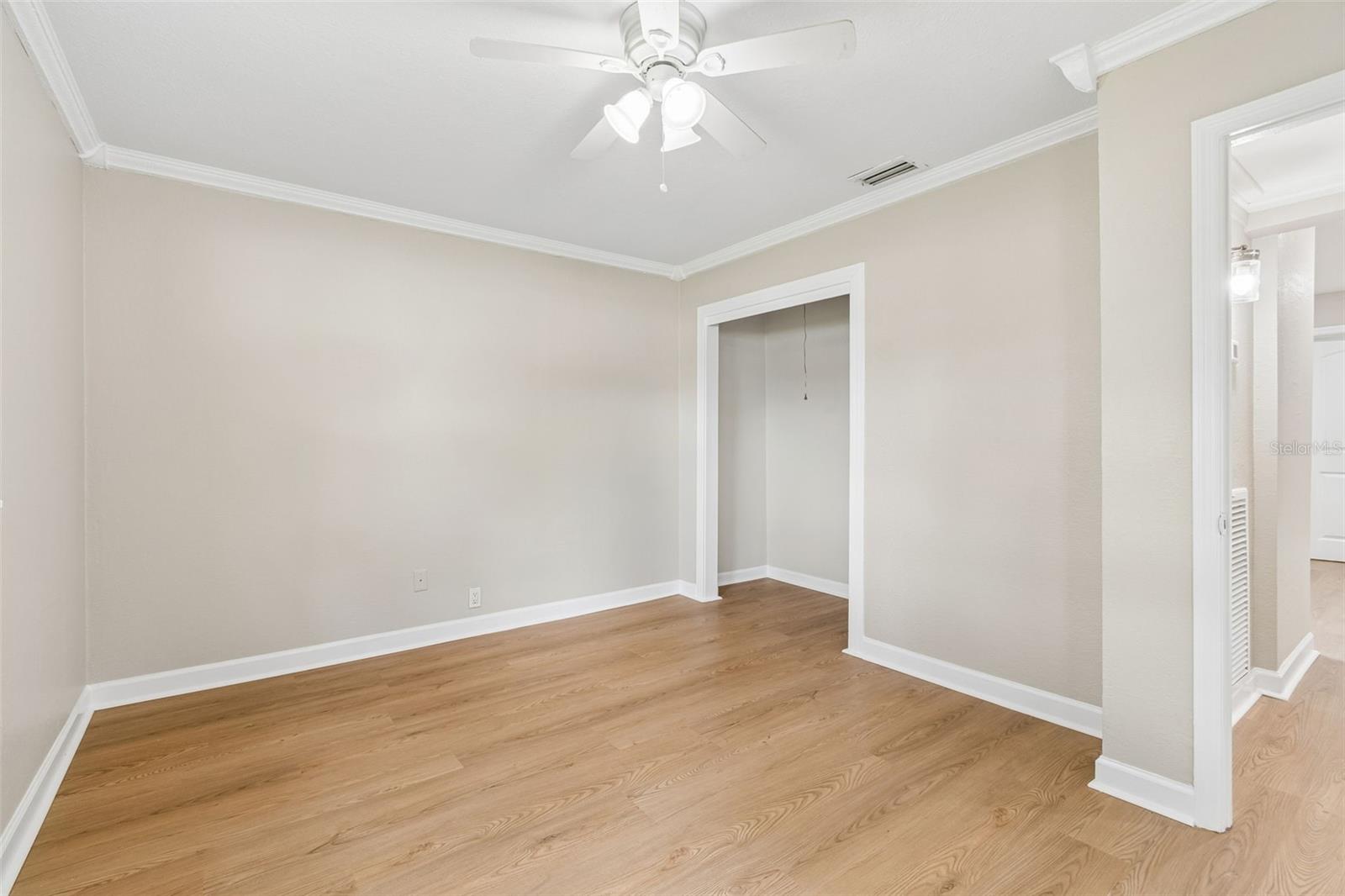 2120 W CLIFTON ST, TAMPA, FL, 33603