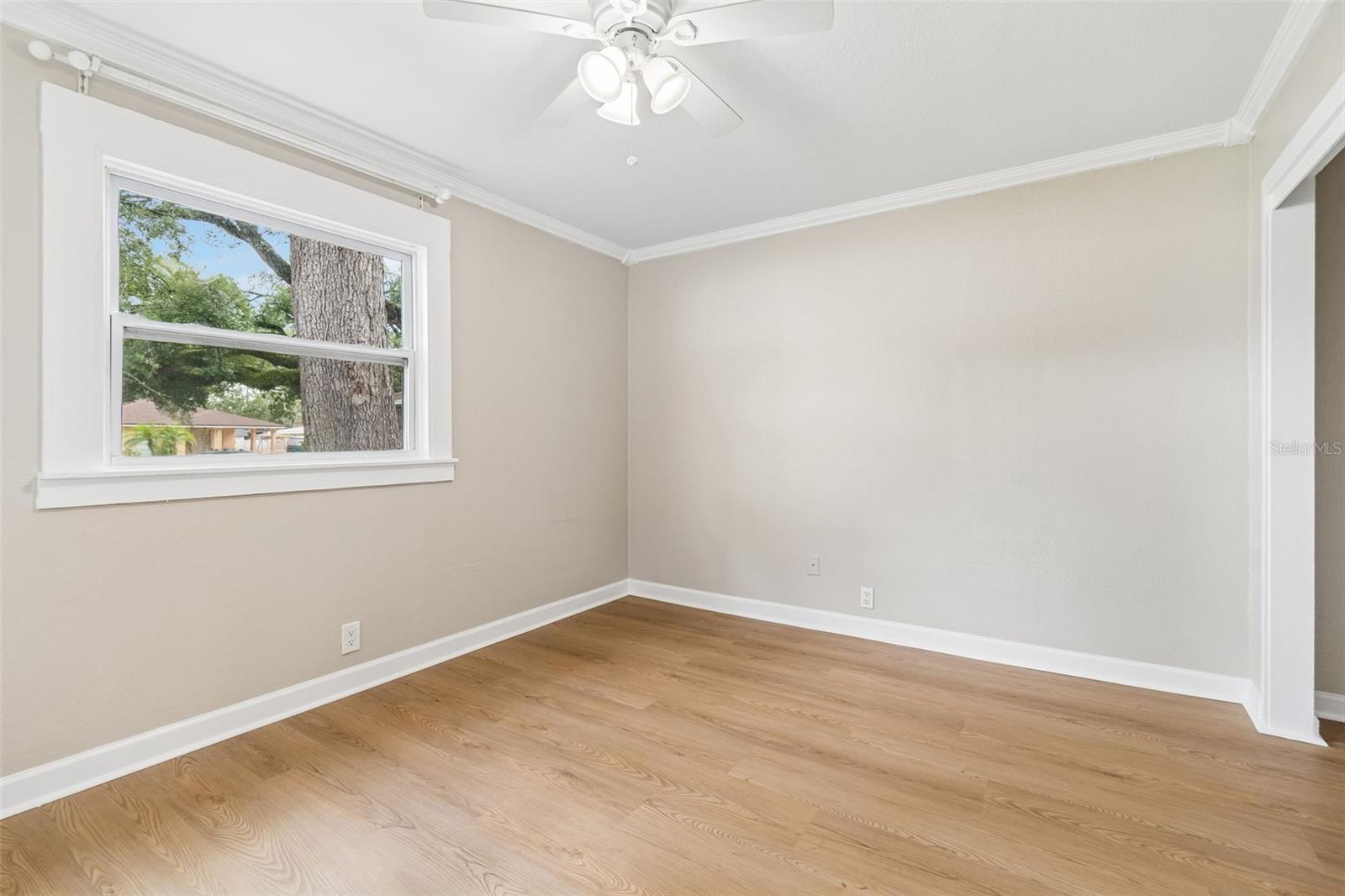 2120 W CLIFTON ST, TAMPA, FL, 33603