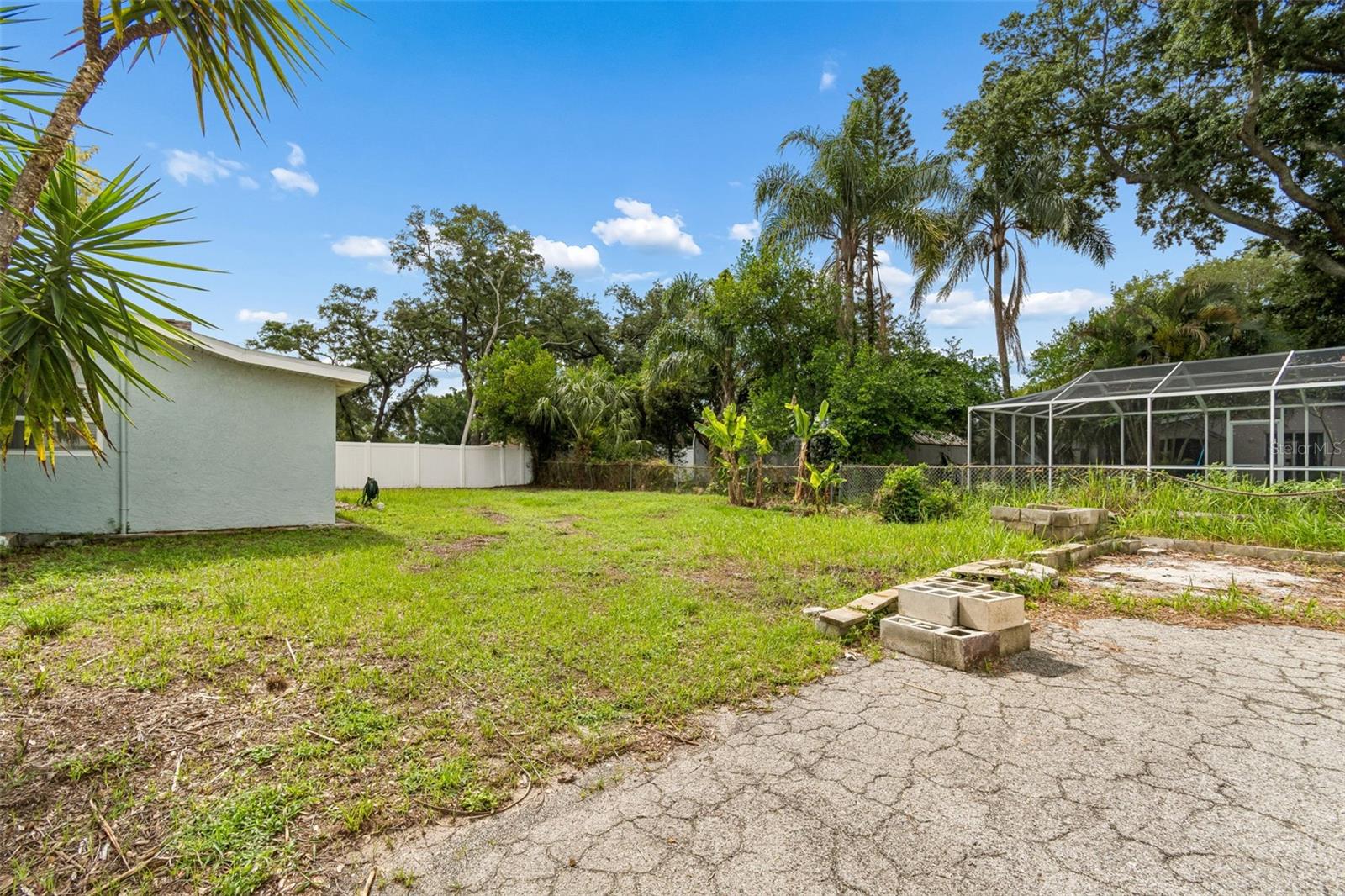 2120 W CLIFTON ST, TAMPA, FL, 33603