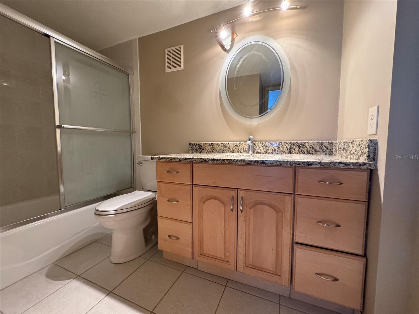 400 E COLONIAL DR #108, ORLANDO, FL, 32803