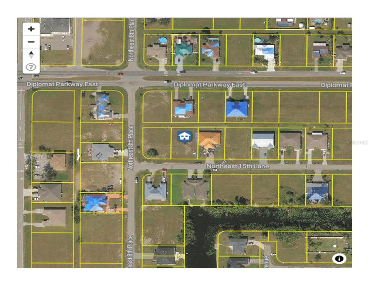 821 NE 15TH LN, CAPE CORAL, FL, 33909