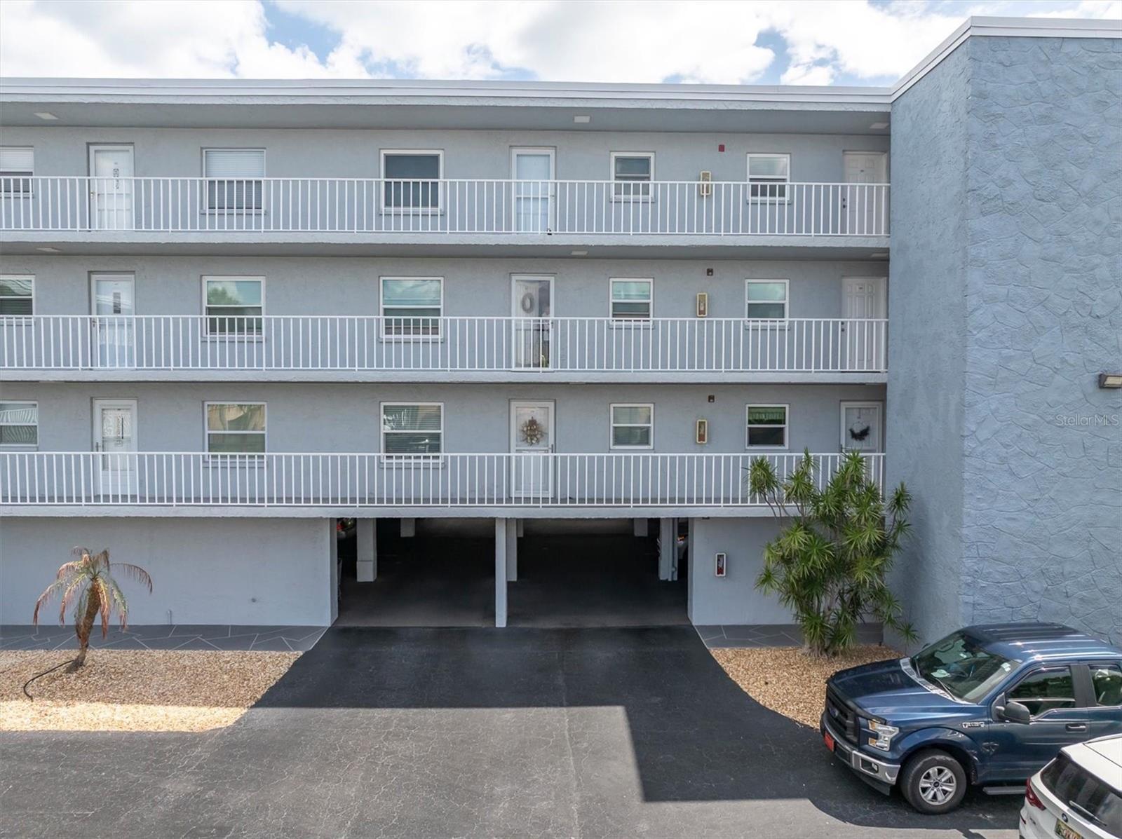 719 PINELLAS BAYWAY S #110, ST PETERSBURG, FL, 33715