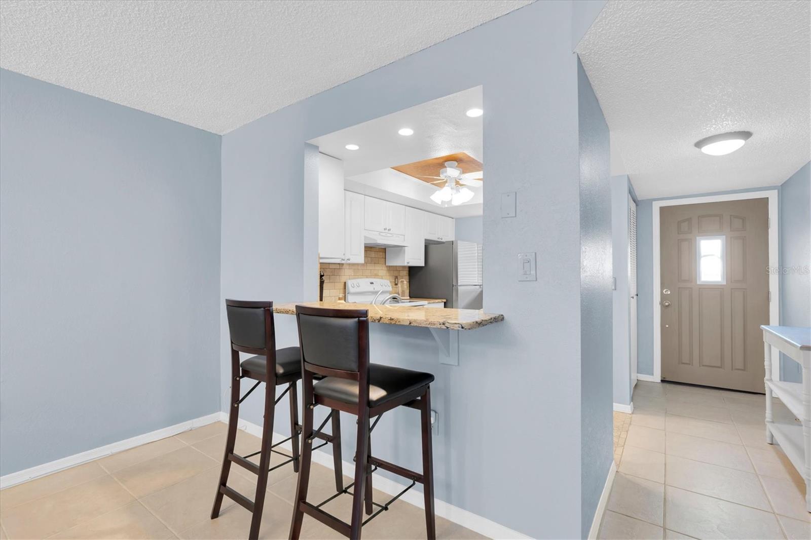719 PINELLAS BAYWAY S #110, ST PETERSBURG, FL, 33715
