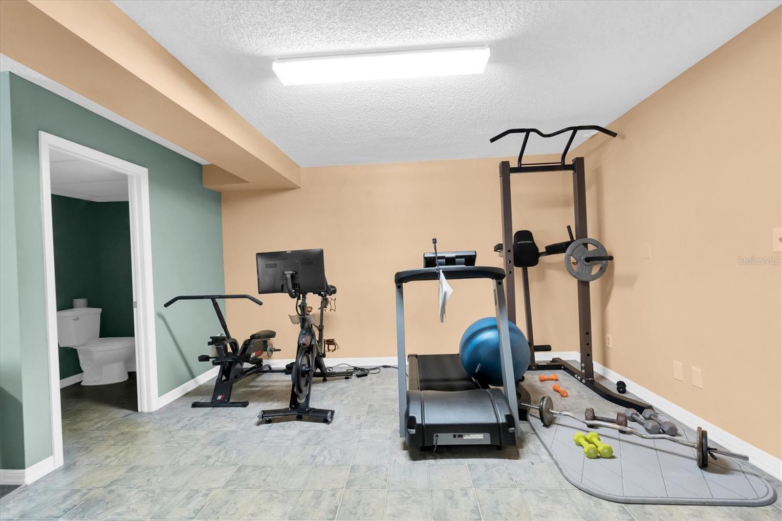 719 PINELLAS BAYWAY S #110, ST PETERSBURG, FL, 33715