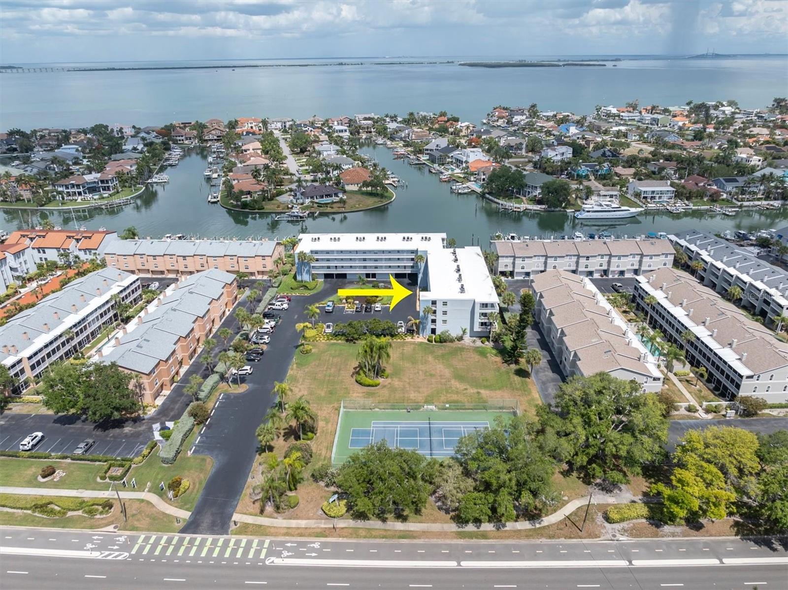 719 PINELLAS BAYWAY S #110, ST PETERSBURG, FL, 33715
