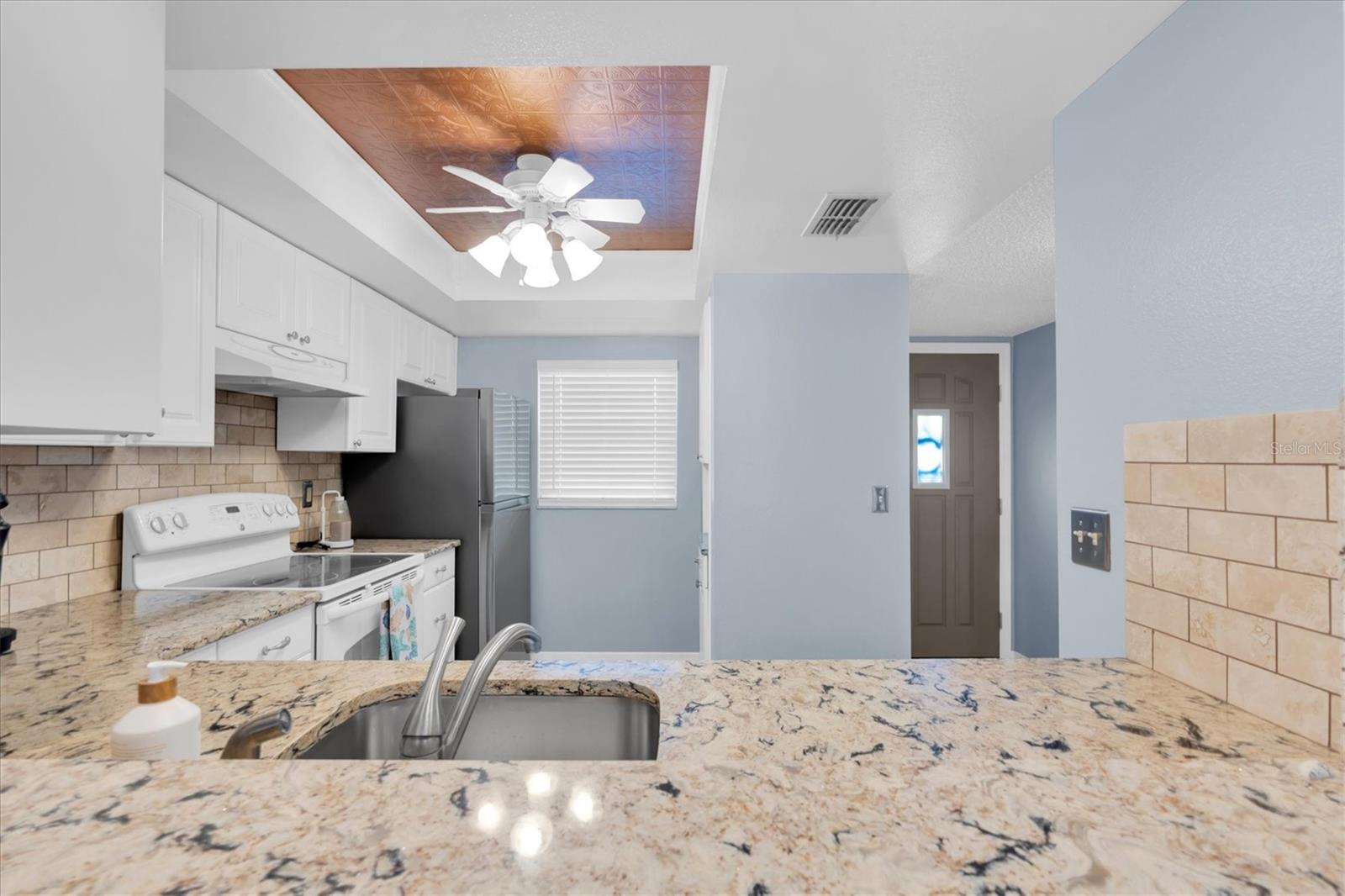 719 PINELLAS BAYWAY S #110, ST PETERSBURG, FL, 33715