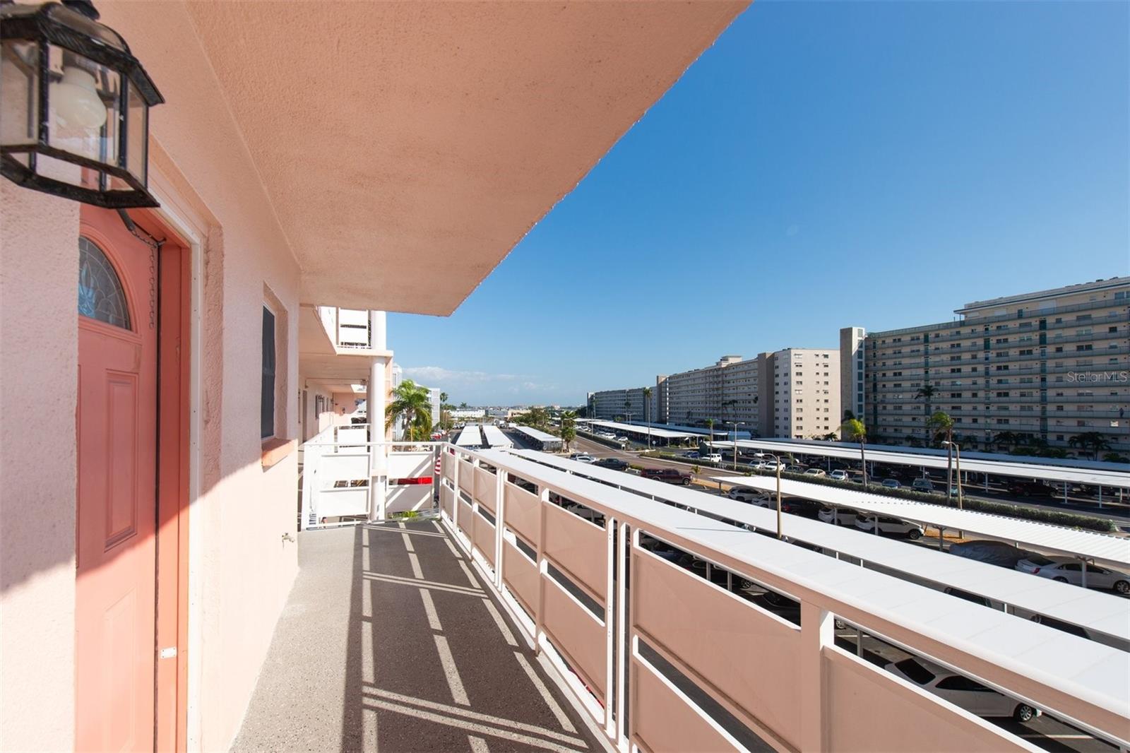 6025 SHORE BLVD S #405, GULFPORT, FL, 33707