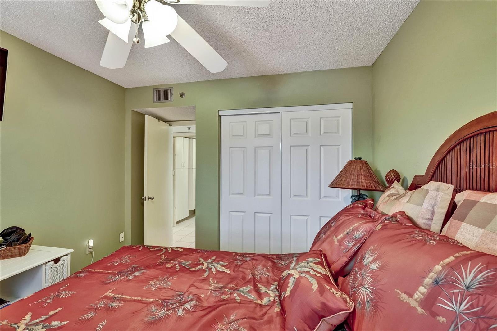 4570 PINEBROOK CIRCLE CIR #404, BRADENTON, FL, 34209