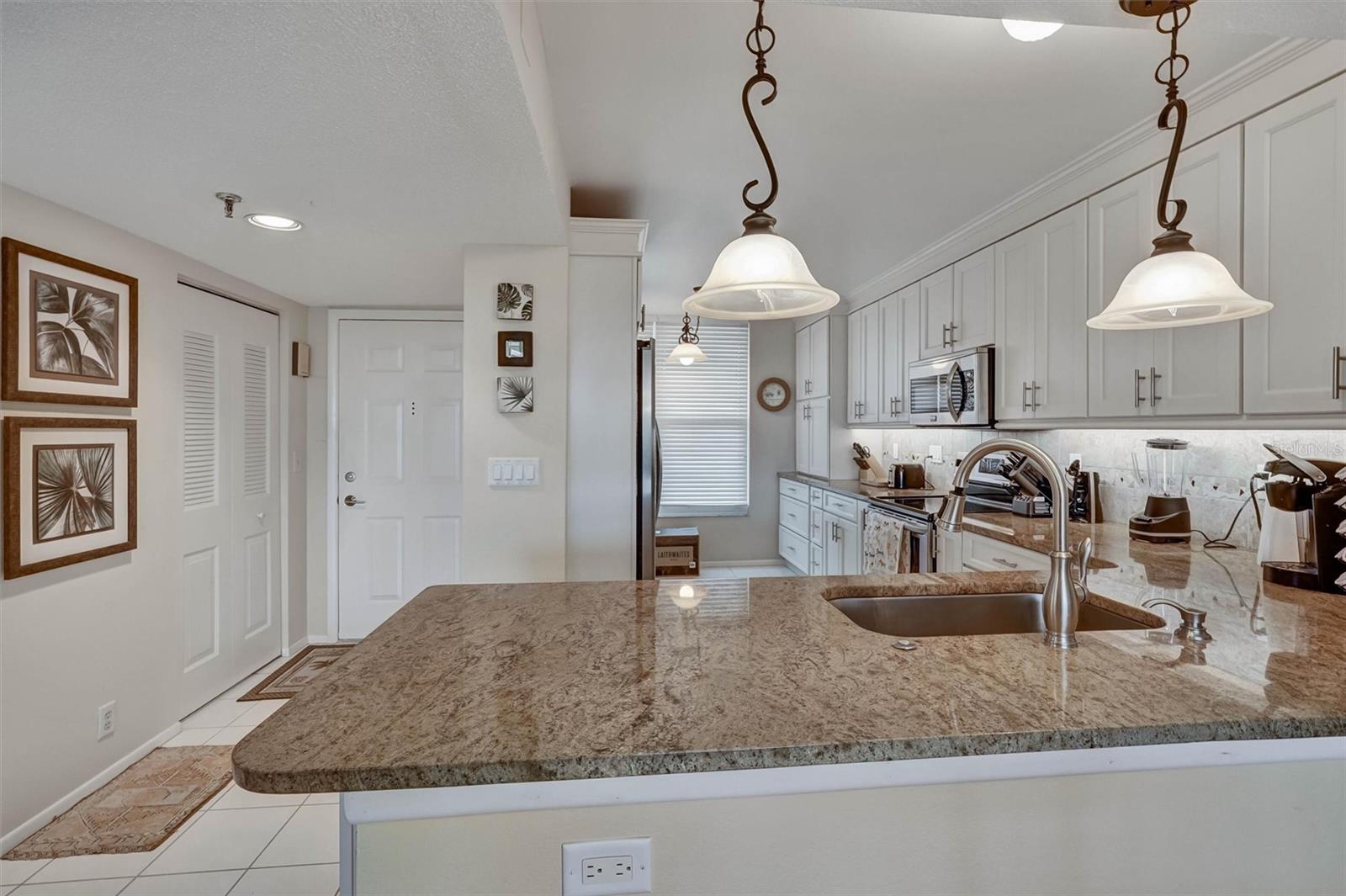 4570 PINEBROOK CIRCLE CIR #404, BRADENTON, FL, 34209
