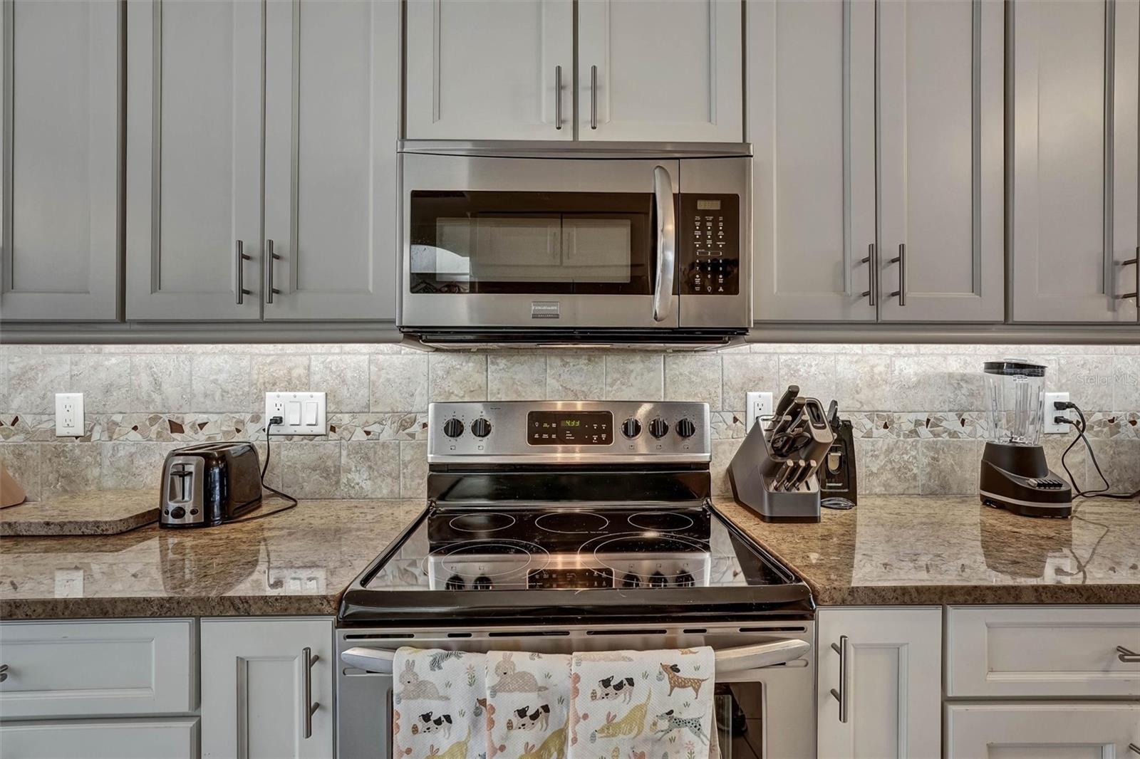 4570 PINEBROOK CIRCLE CIR #404, BRADENTON, FL, 34209