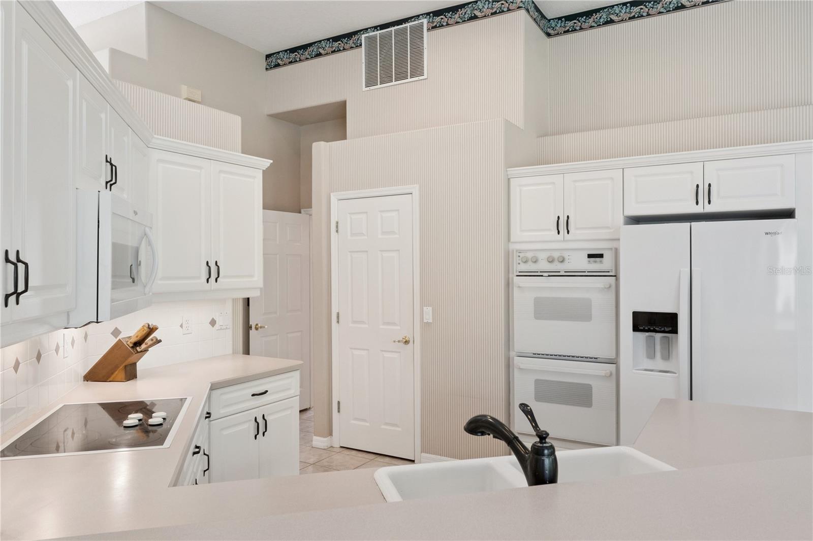 3823 WINDING LAKE CIR, ORLANDO, FL, 32835