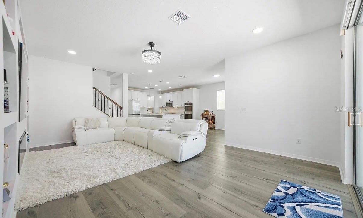 7792 NOTCHED PINE BND, WESLEY CHAPEL, FL, 33545