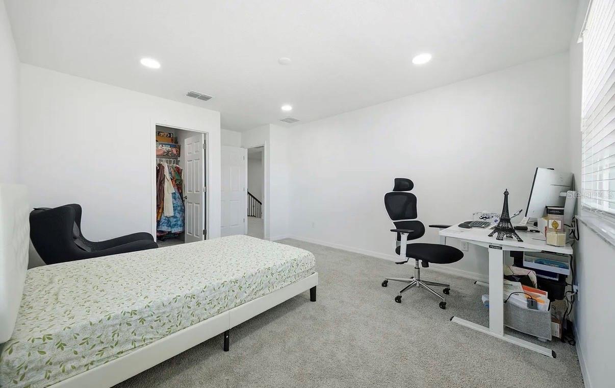 7792 NOTCHED PINE BND, WESLEY CHAPEL, FL, 33545