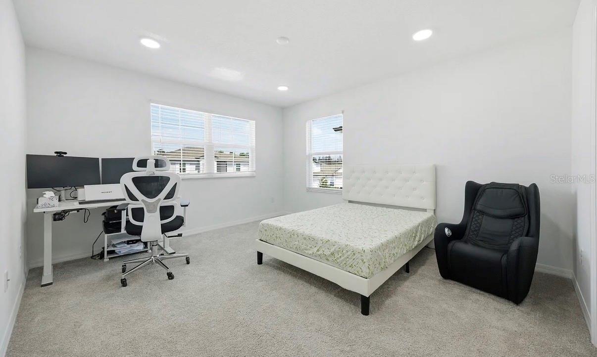 7792 NOTCHED PINE BND, WESLEY CHAPEL, FL, 33545