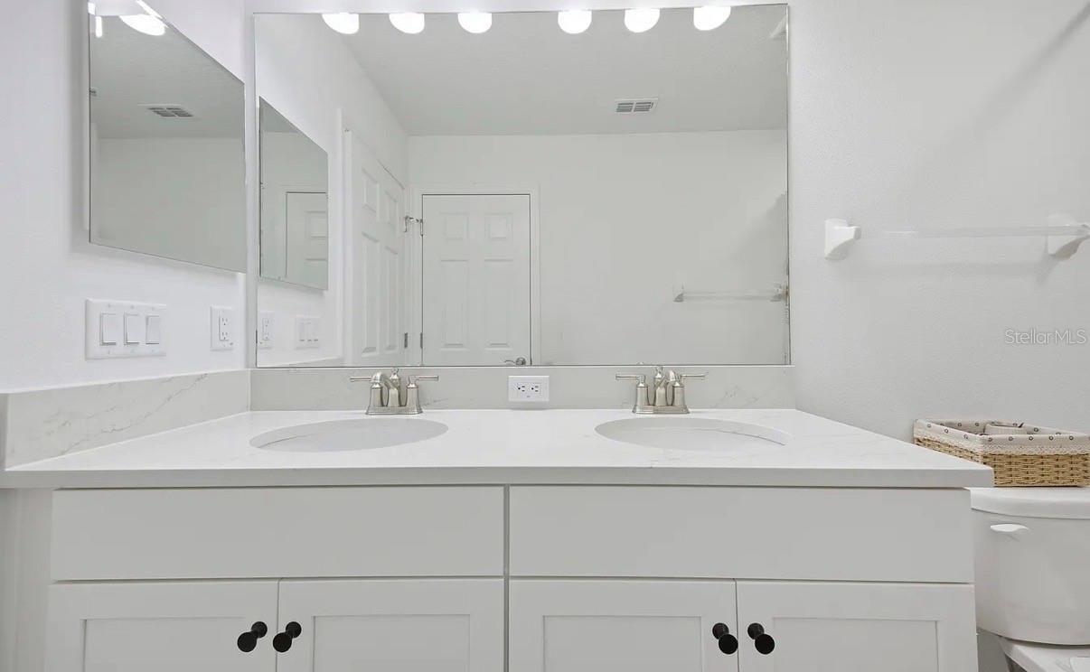7792 NOTCHED PINE BND, WESLEY CHAPEL, FL, 33545