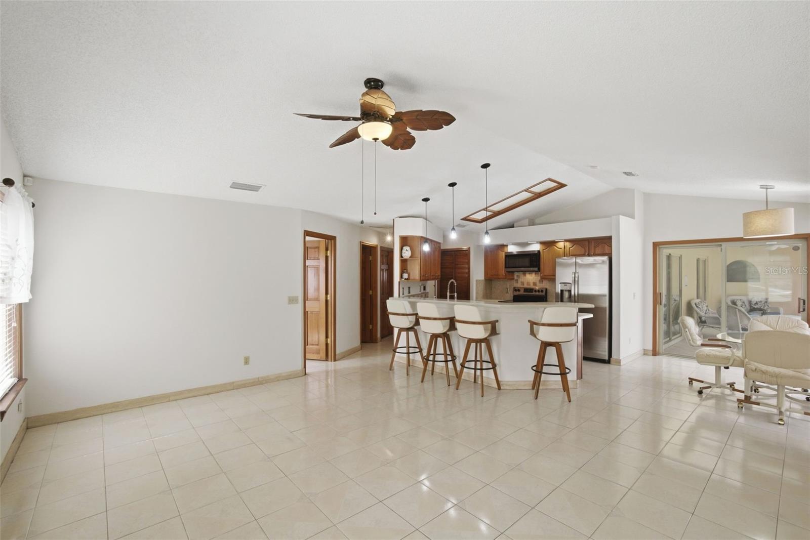 2202 BANBURY AVE, DELTONA, FL, 32725
