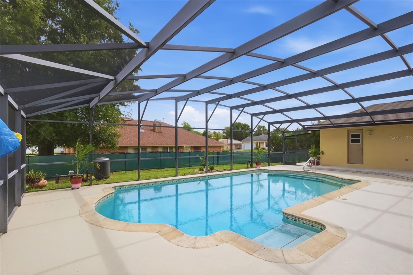 2202 BANBURY AVE, DELTONA, FL, 32725