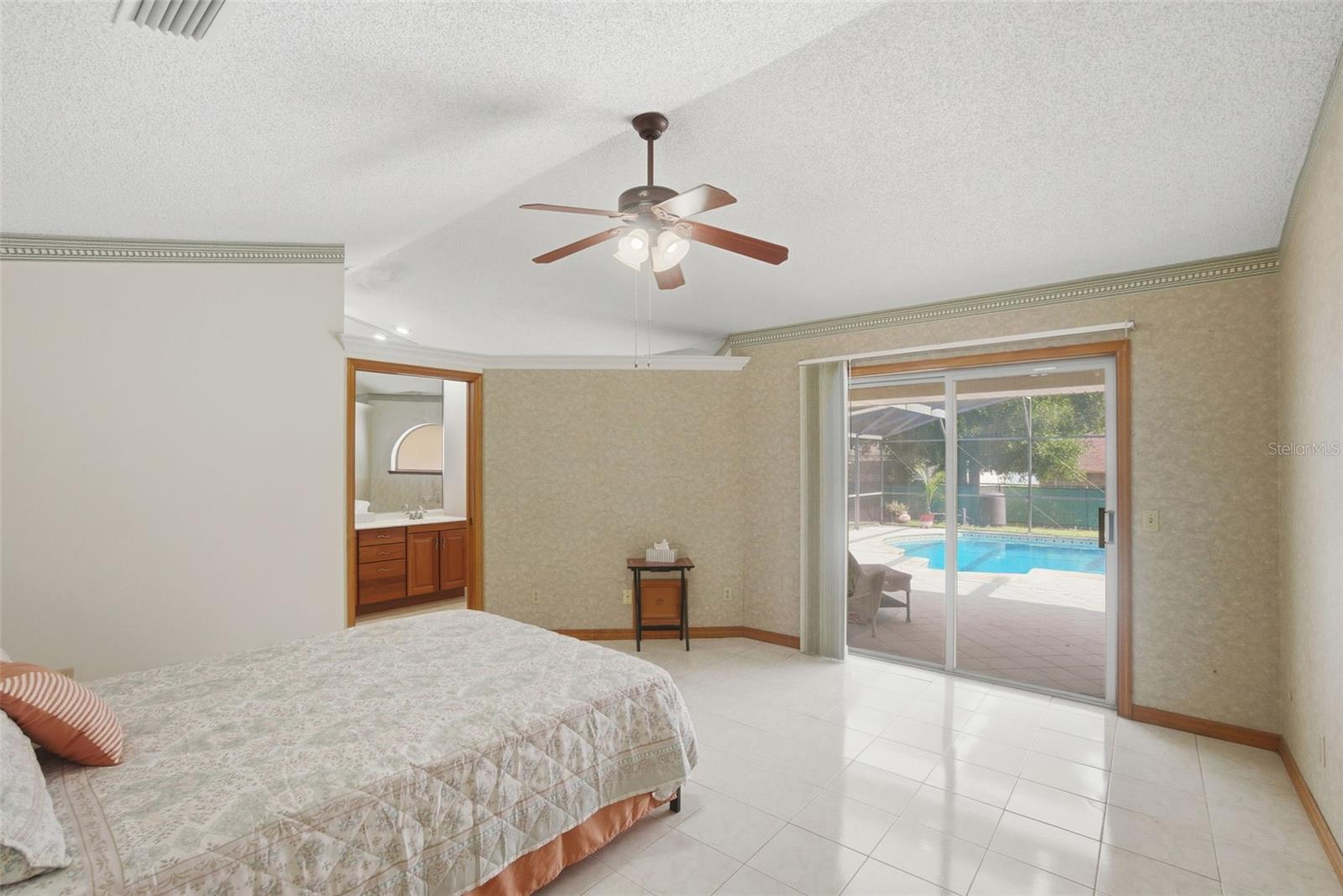 2202 BANBURY AVE, DELTONA, FL, 32725