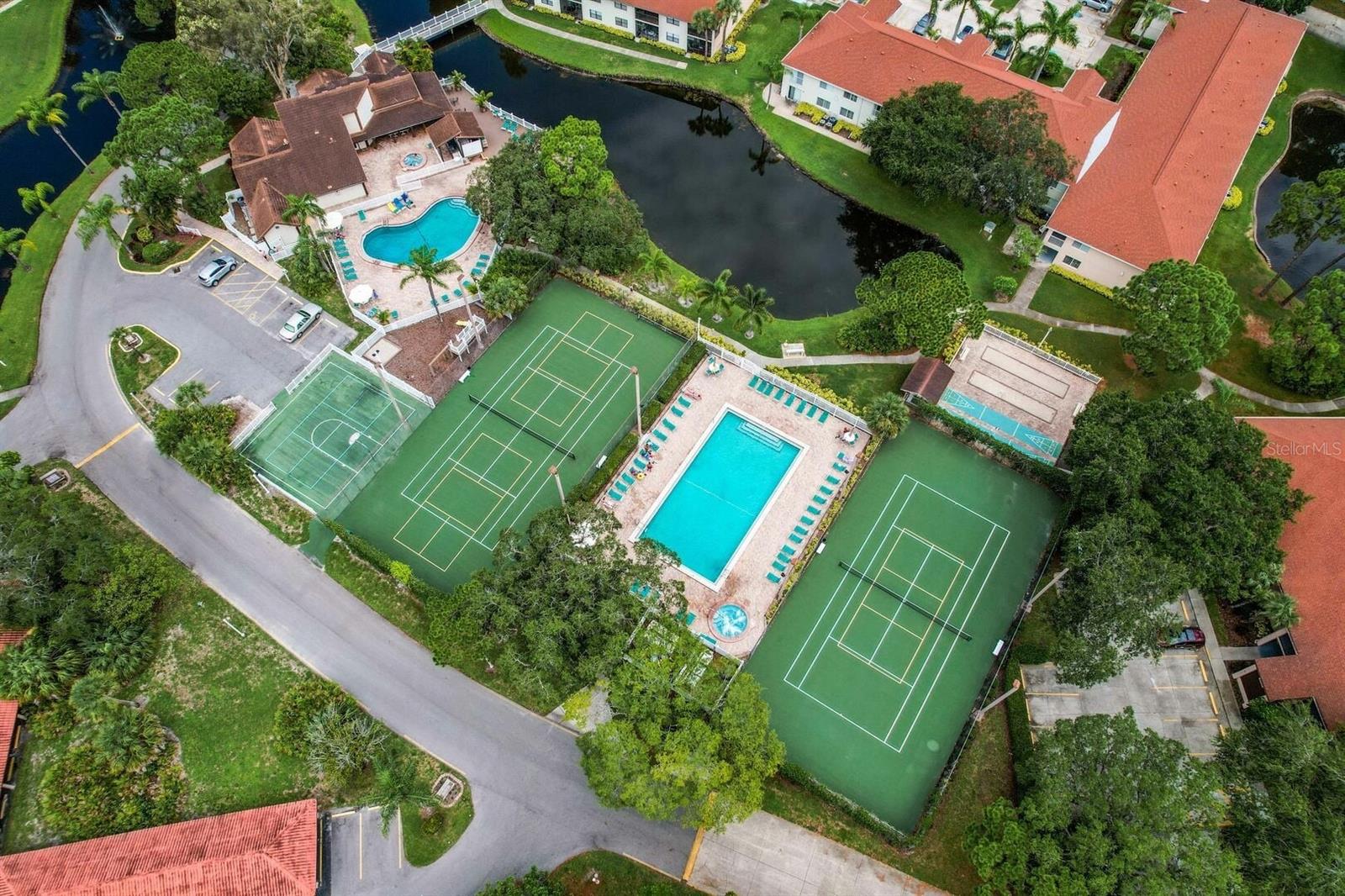 4425 45TH AVE W #101, BRADENTON, FL, 34210