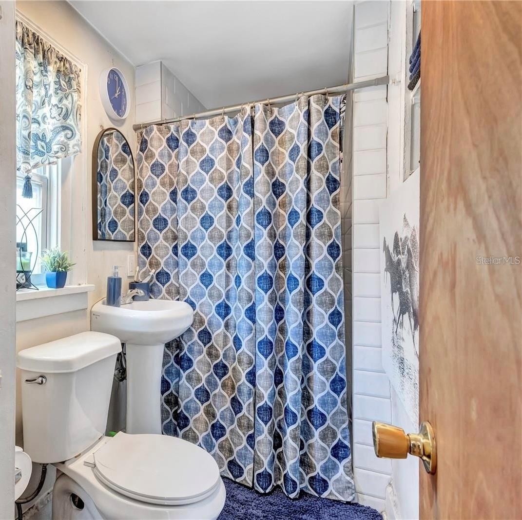 2521 4TH ST S, ST PETERSBURG, FL, 33705